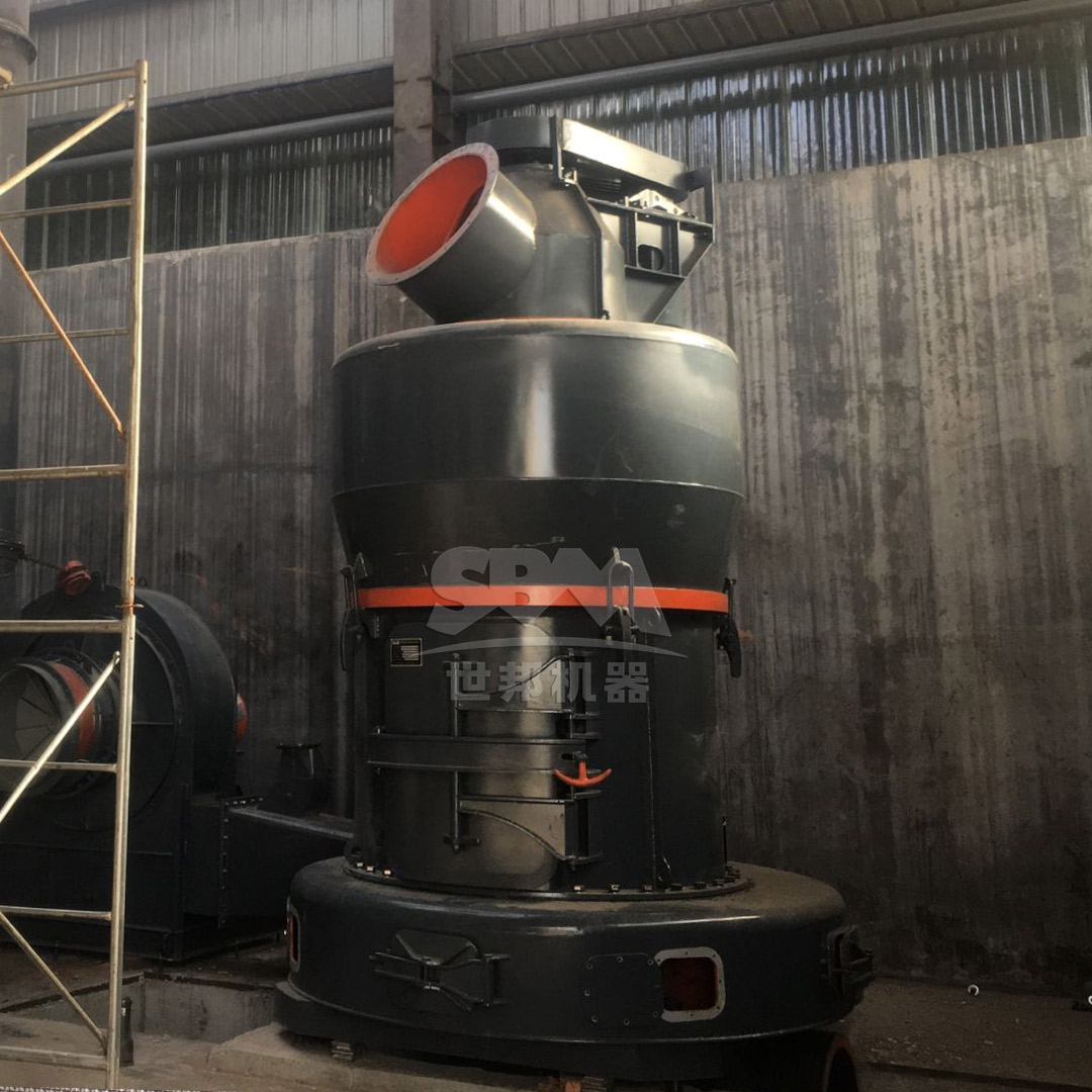 Hammer mill performing primary crushing of dolomite ore
