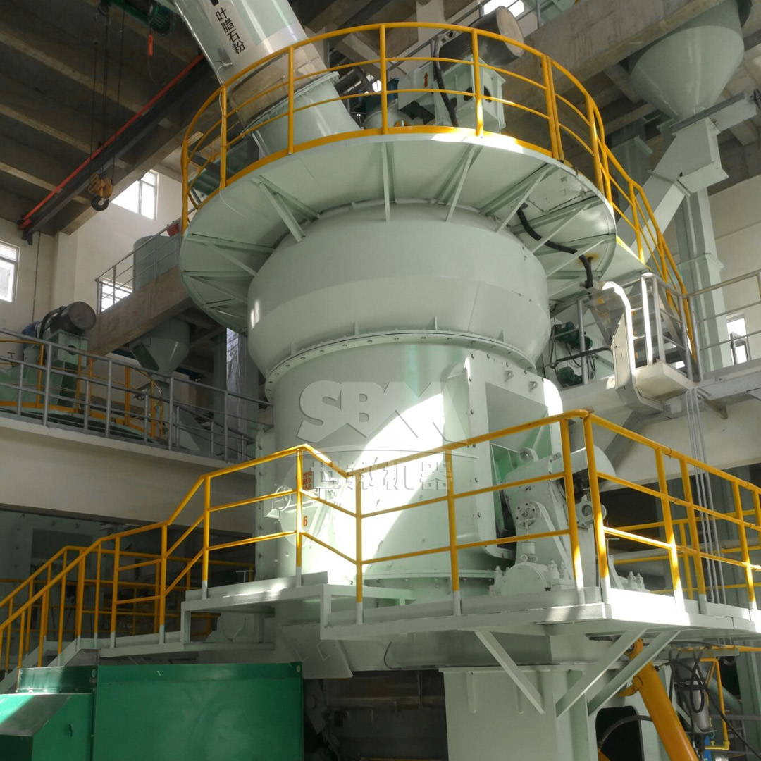 High specific surface area cement clinker grinding process in a vertical roller mill
